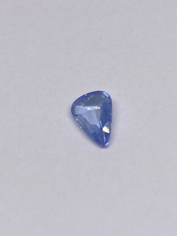 Natural Blue Sapphire – 0.75ct
