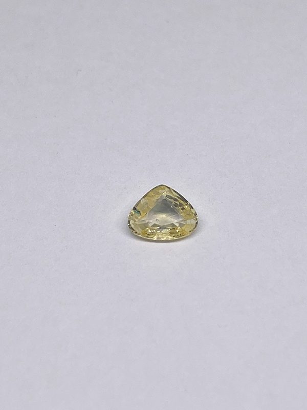 Natural Yellow Sapphire 0.40ct