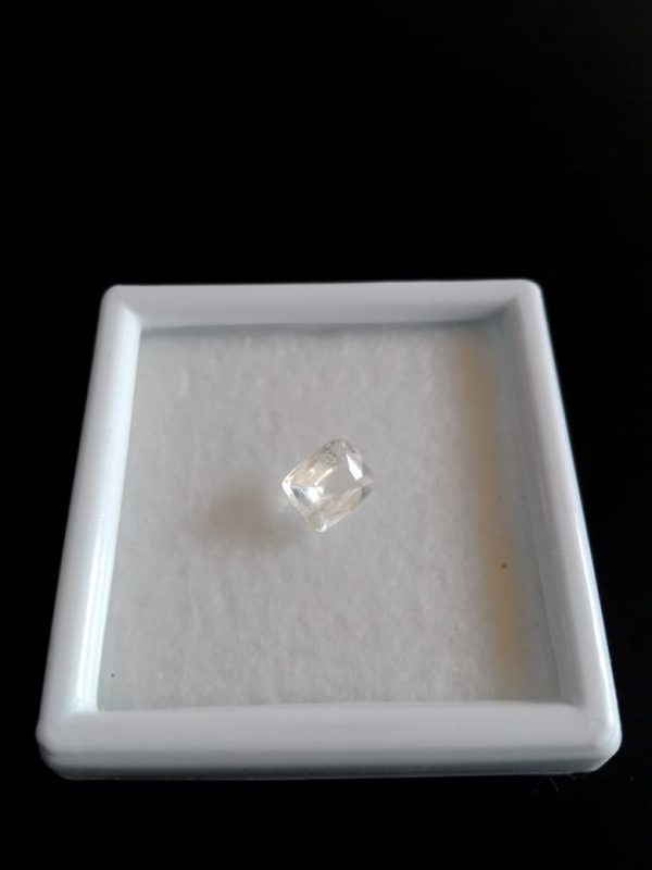 Natural white Sapphire xx cat - 14