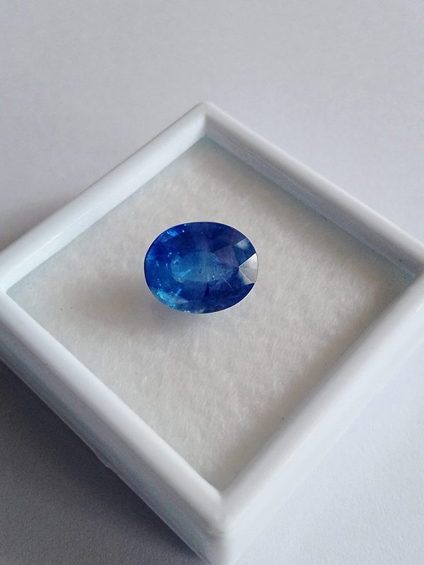 Natural Blue Sapphire xx cat - 001