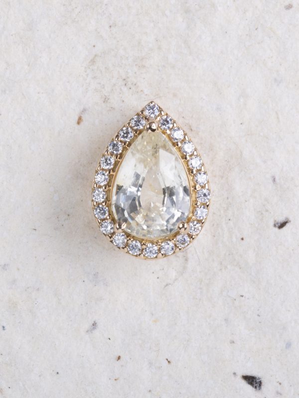 Sunlit Tear – Yellow Sapphire Pendant